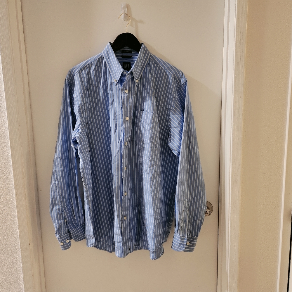 Gap Men's Shirt